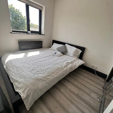 Spacious Double Near Train Station Birmingham Exterior photo