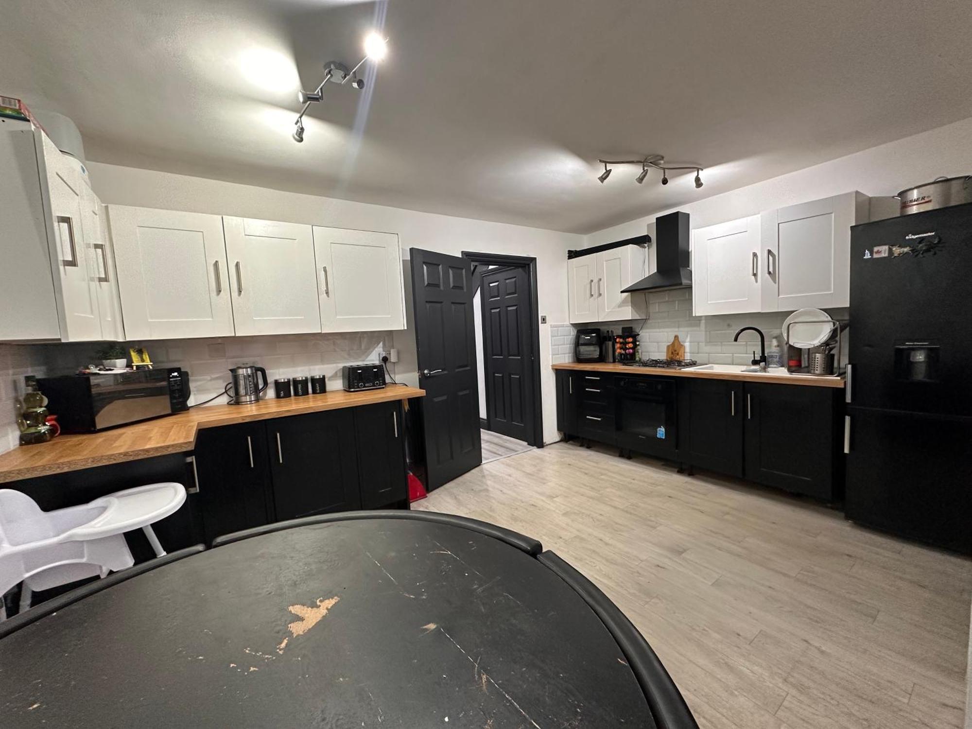 Spacious Double Near Train Station Birmingham Exterior photo